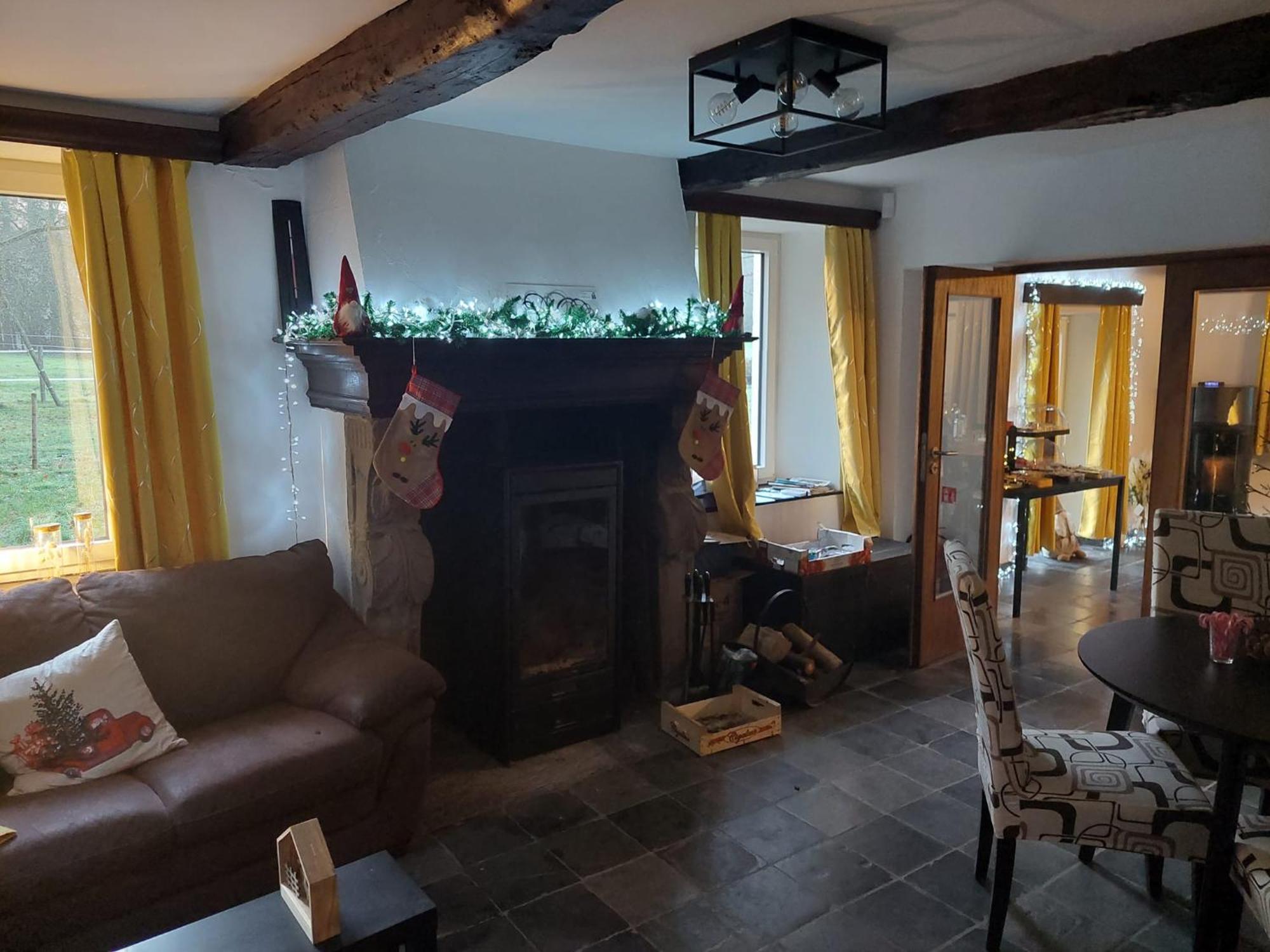 Au Doux Chardon Bed & Breakfast Durbuy Eksteriør bilde